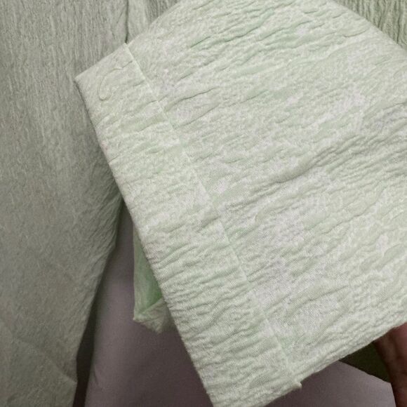 Zara Cropped Pants Green - Picture 5 of 8